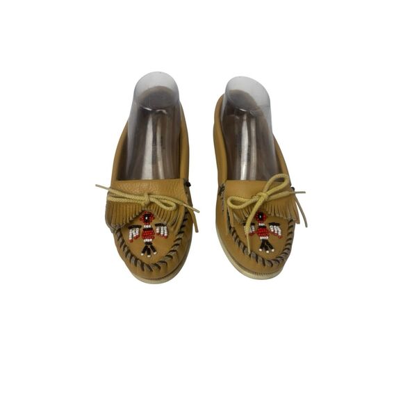 Minnetonka tan leather moccasins with beaded thunderbird design - Picture 7 of 8